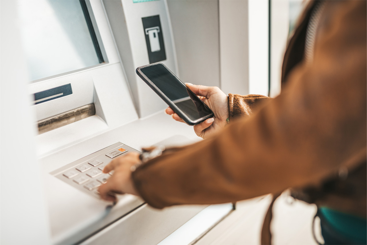 bank-and-branch-automation_02 (1)